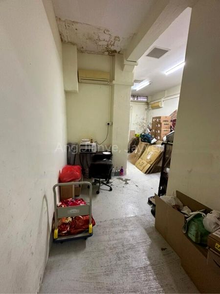 Shop / Shophouse for Sale in  Roberts Lane - Image 7